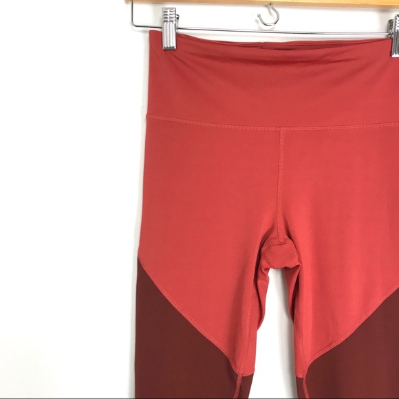 Gap Fit Womens S Eclipse Color Block Leggings Red Maroon Pink Stretch Skinny B0 - Picture 2 of 7